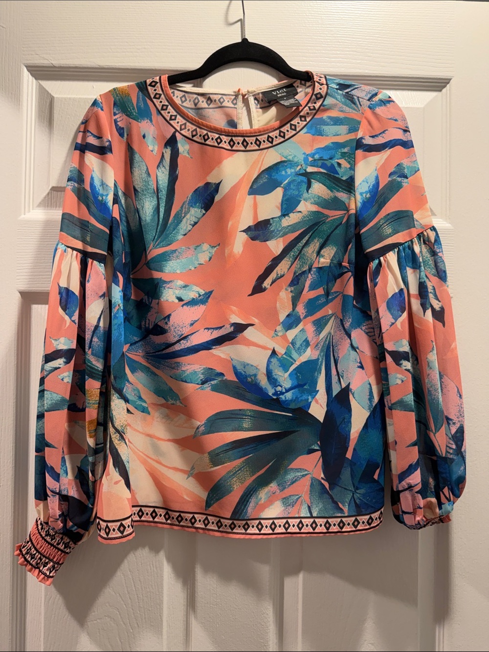 Vici Foliage Printed Blouse